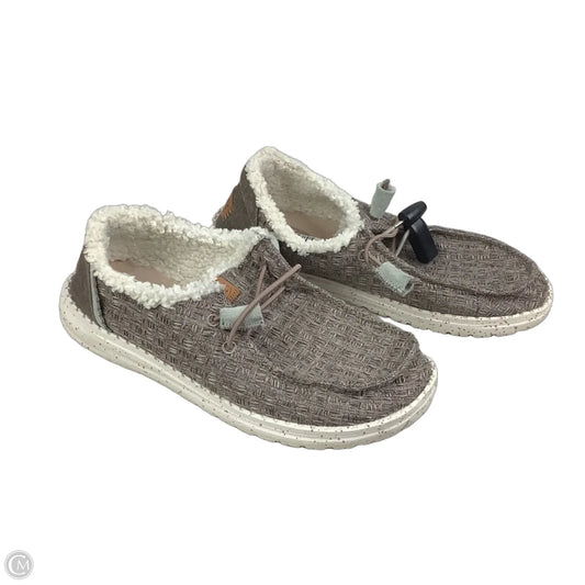 Shoes Flats By Hey Dude In Brown, Size: 6