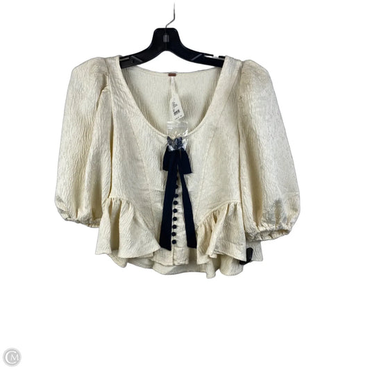 Top Short Sleeve By Free People In Cream, Size: Xs
