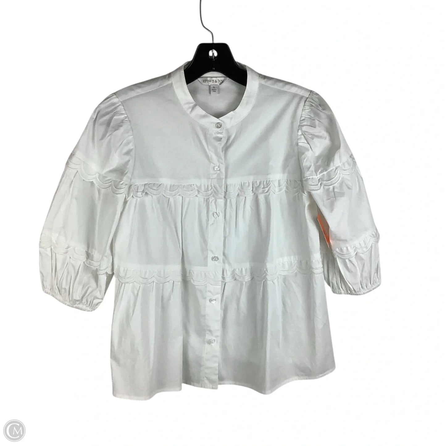 Top Short Sleeve By Crown And Ivy In White, Size: S
