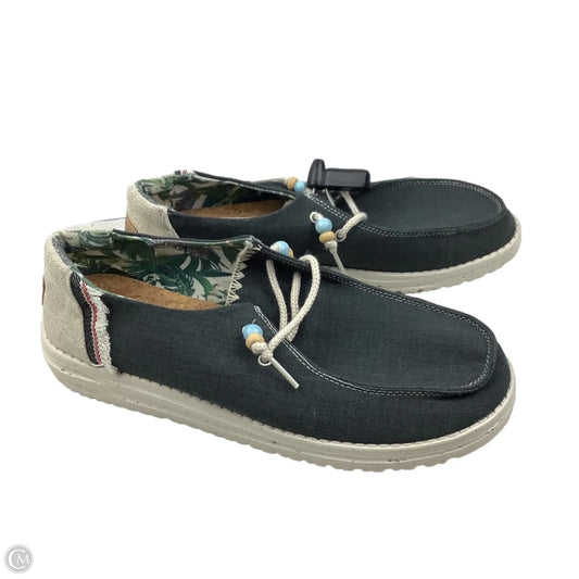 Shoes Flats By Hey Dude In Grey, Size: 10