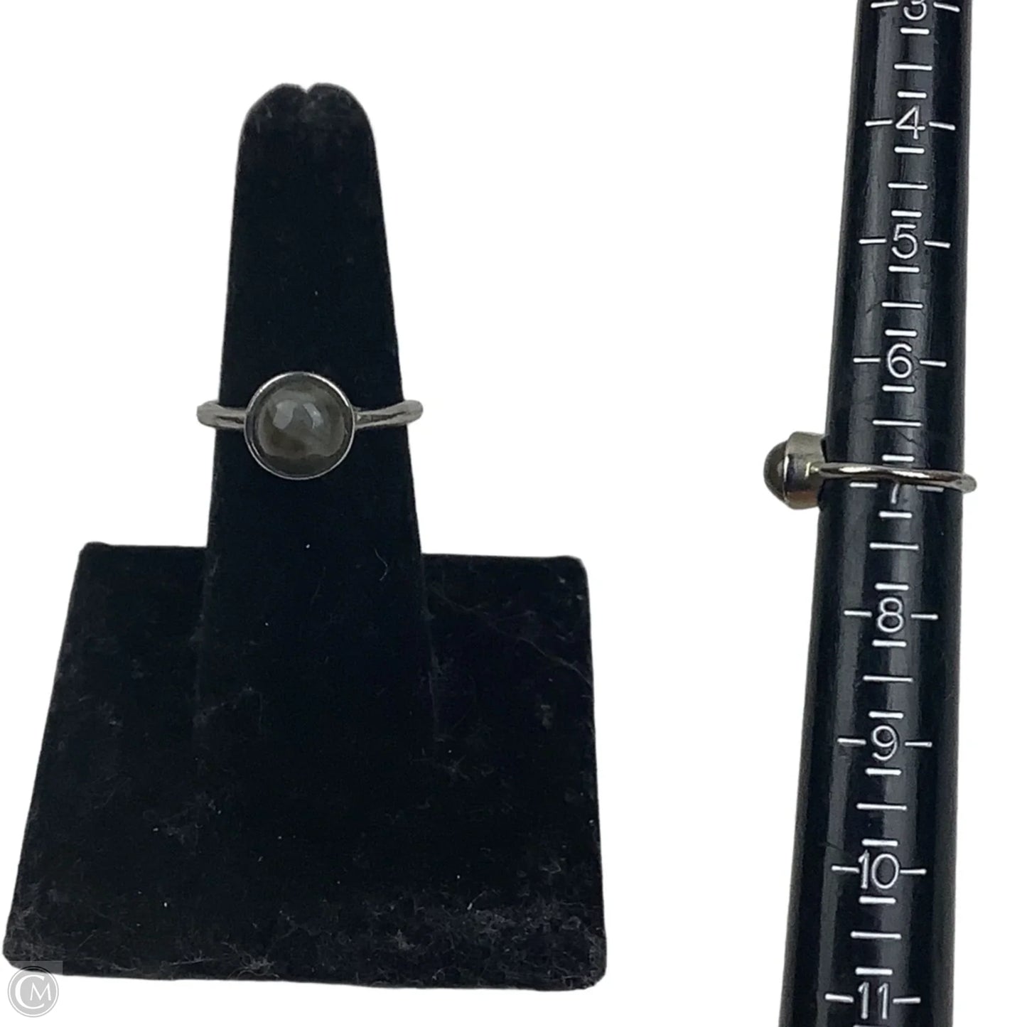 Ring Charm By Clothes Mentor Size 7