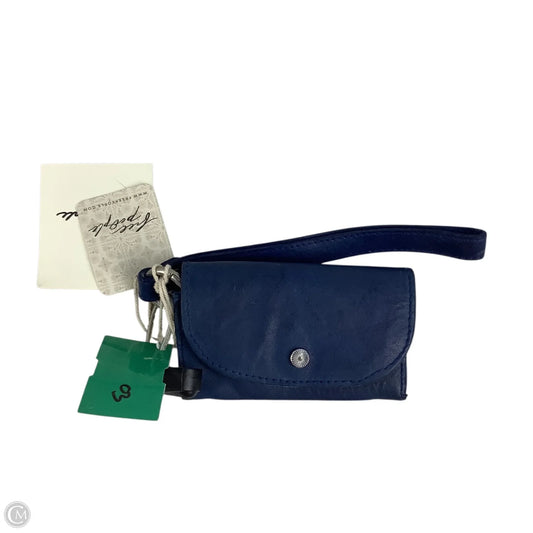 Wristlet By Free People, Size: Small