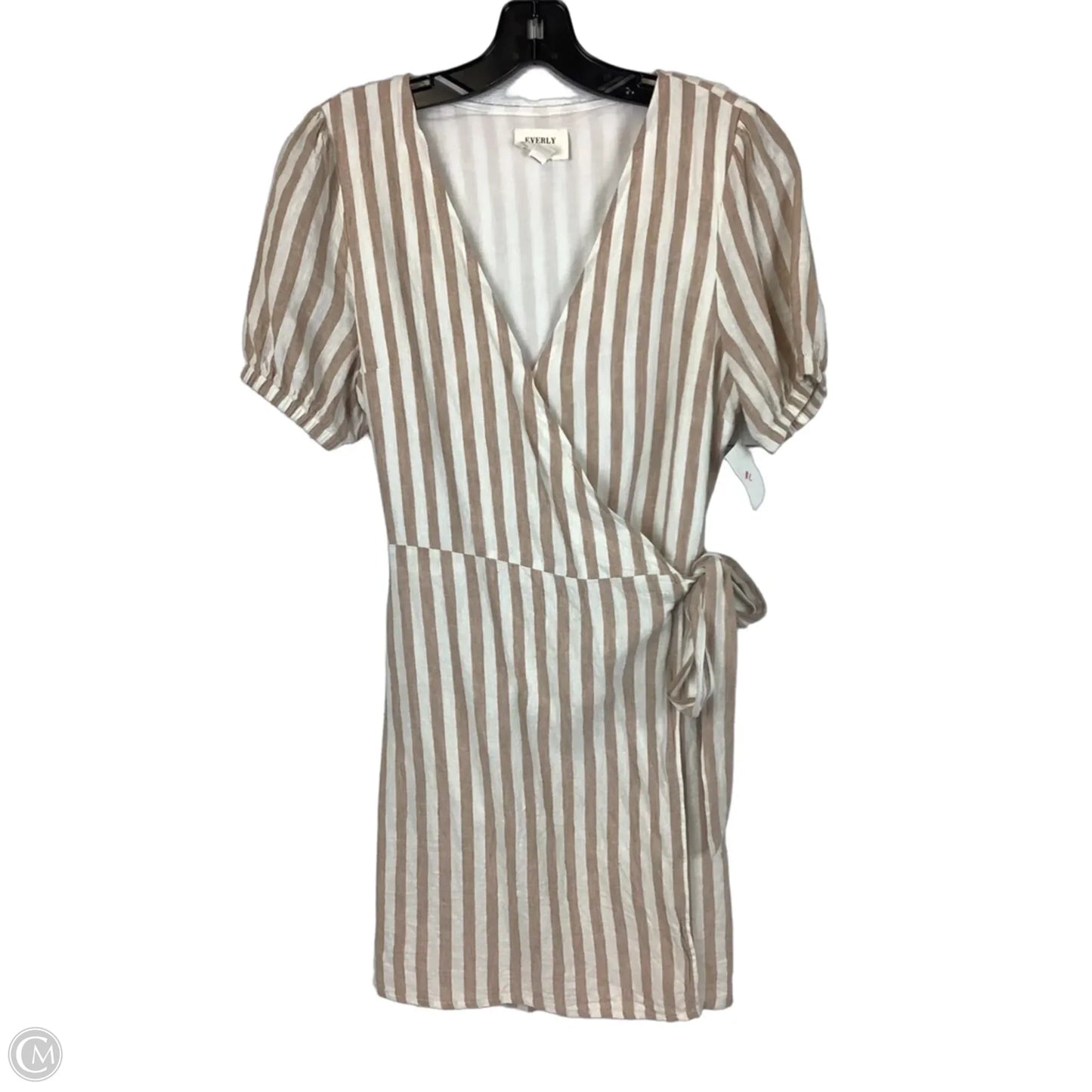 Dress Casual Short By Everly In Cream & White, Size: M