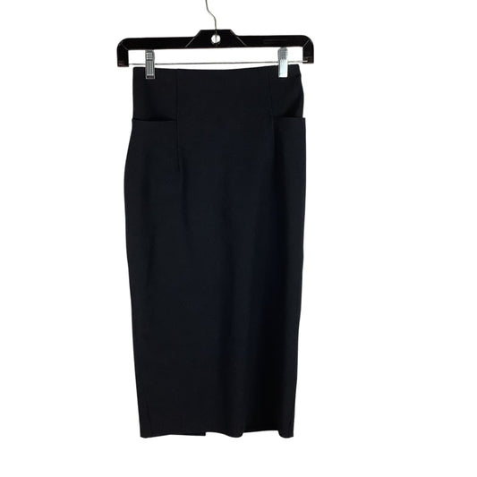 Athletic Skirt By Lululemon In Black, Size: 4