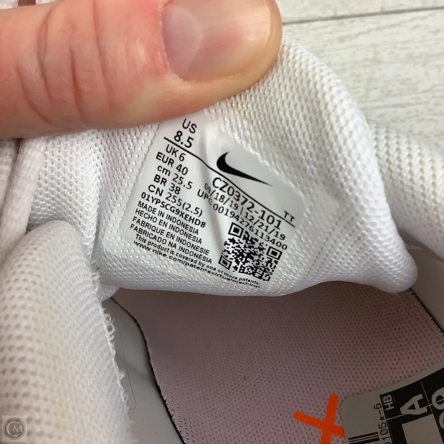 Shoes Athletic By Nike In Pink & White, Size: 8.5