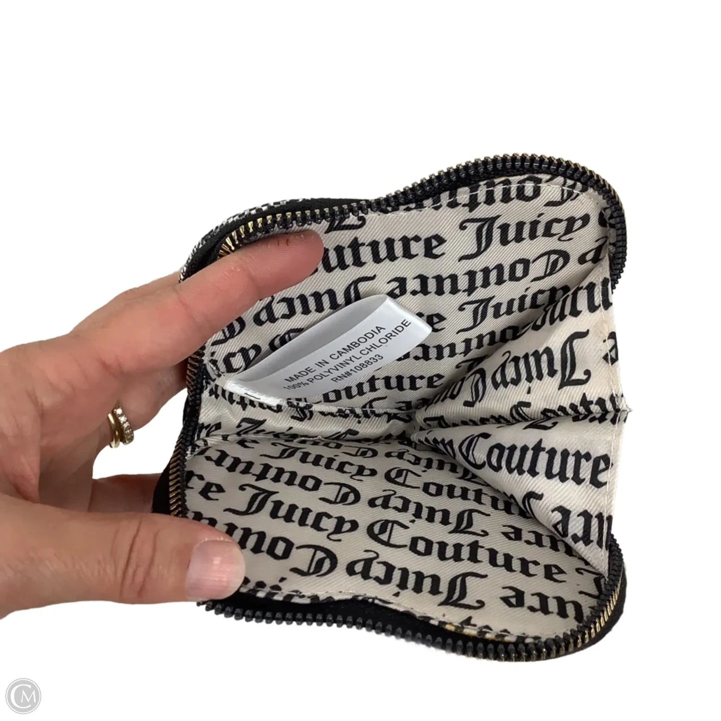 Wristlet By Juicy Couture, Size: Small