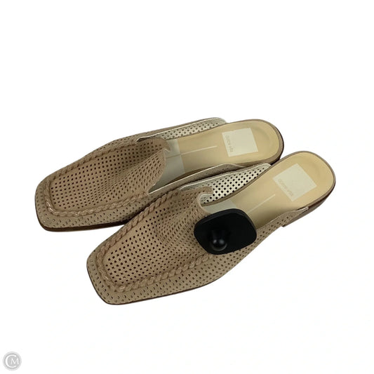 Shoes Flats By Dolce Vita In Tan, Size: 6