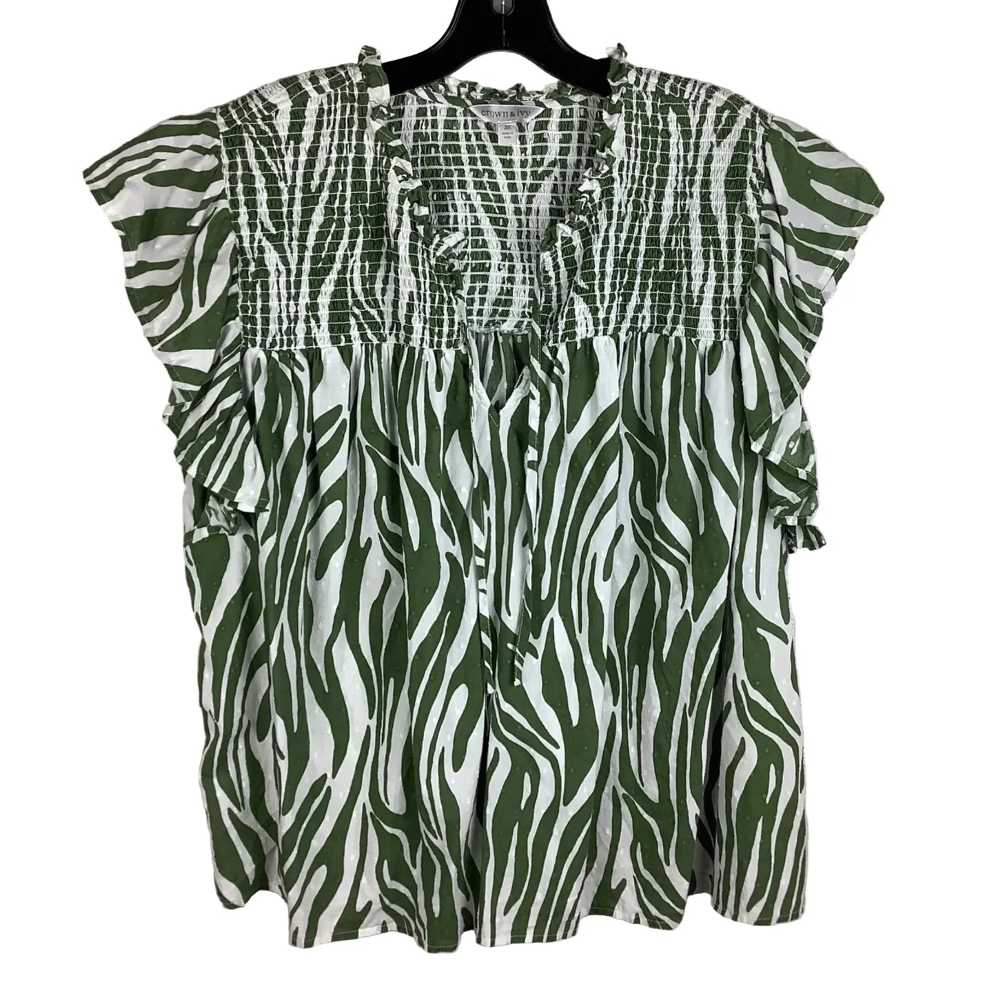 Top Short Sleeve By Crown And Ivy In Green, Size: 3x
