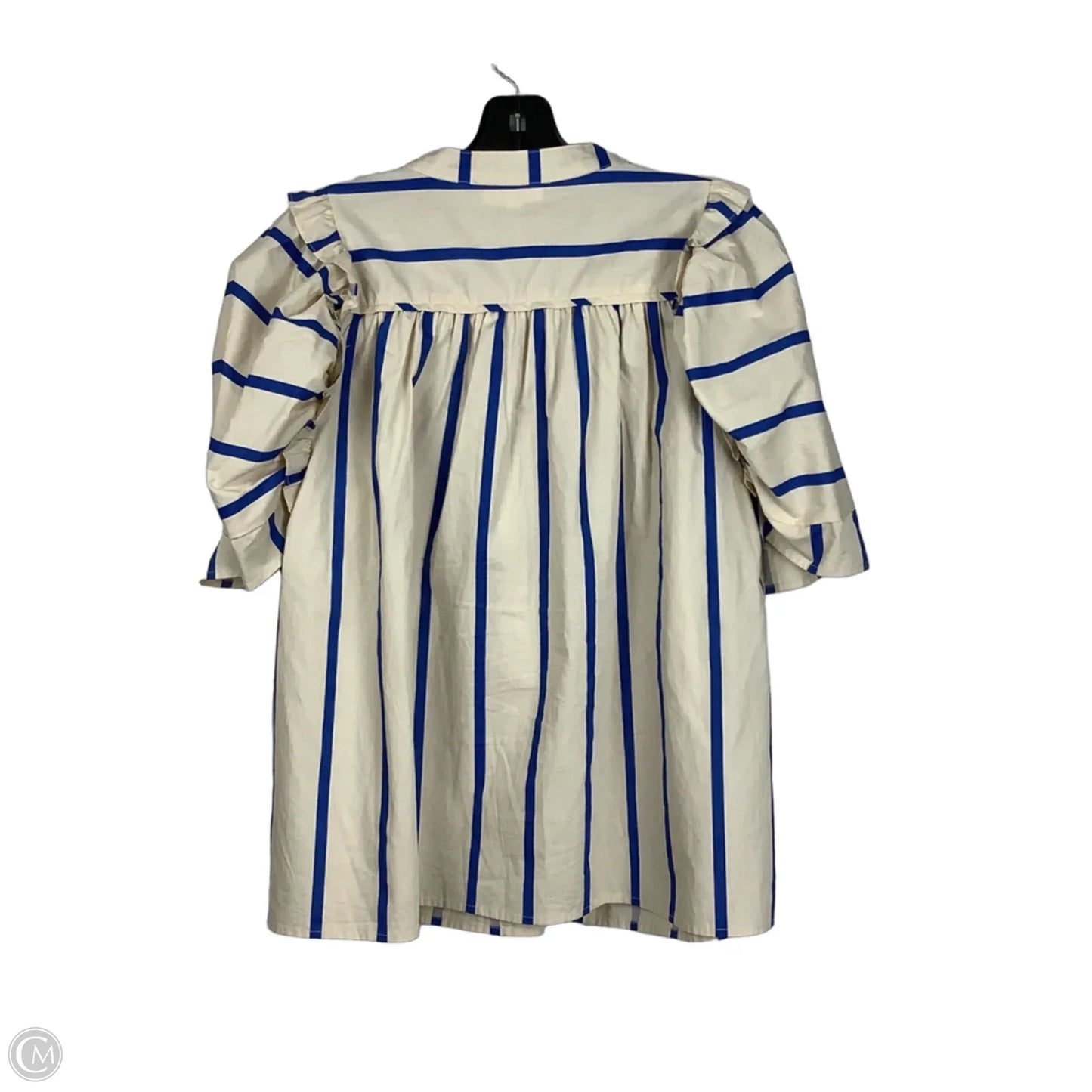 Top Short Sleeve By Entro In Striped Pattern, Size: M