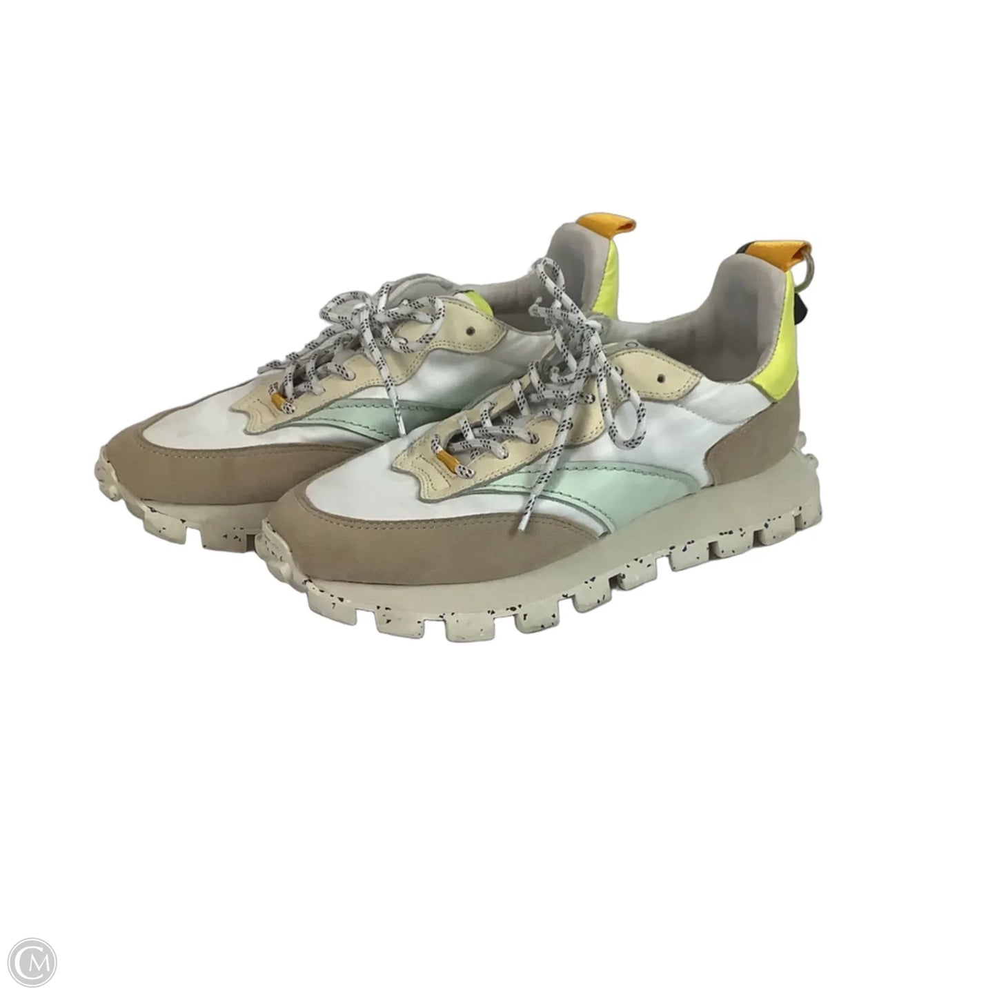 Shoes Sneakers By Cmc In White, Size: 7