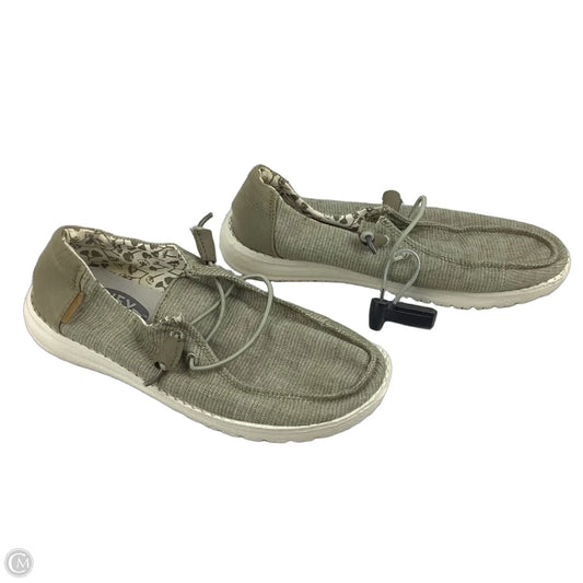 Shoes Flats By Hey Dude In Green, Size: 5