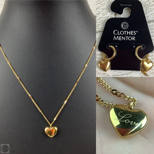 Necklace Charm By Clothes Mentor, Size: 02 Piece Set