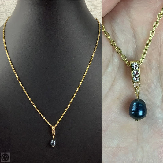 Necklace Charm By Clothes Mentor