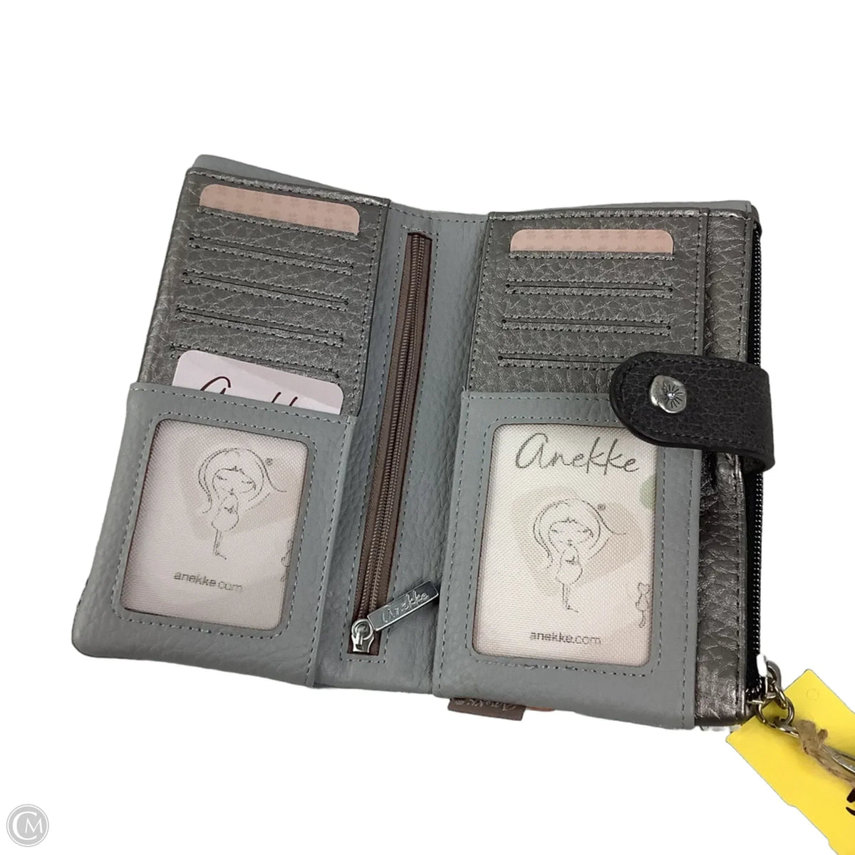 Wallet By Cmc, Size: Medium
