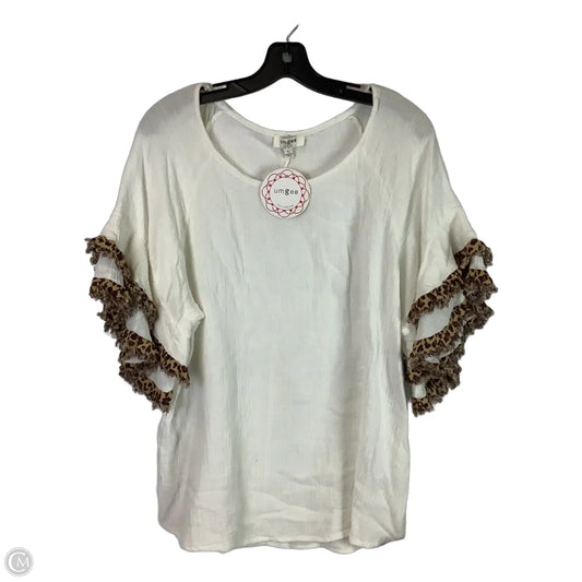 Top Short Sleeve By Umgee In Leopard Print, Size: L