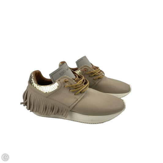 Shoes Sneakers By Cma In Beige, Size: 9.5