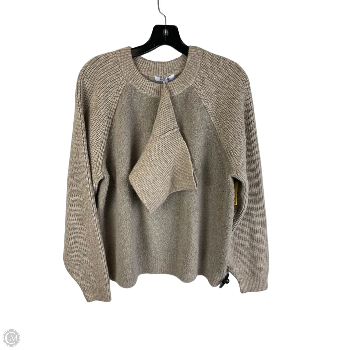 Sweater By 525 In Cream, Size: M