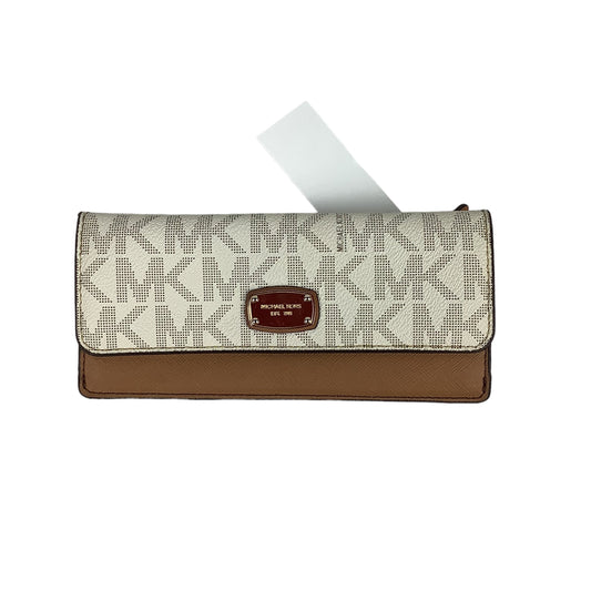 Wallet Designer By Michael Kors  Size: Medium