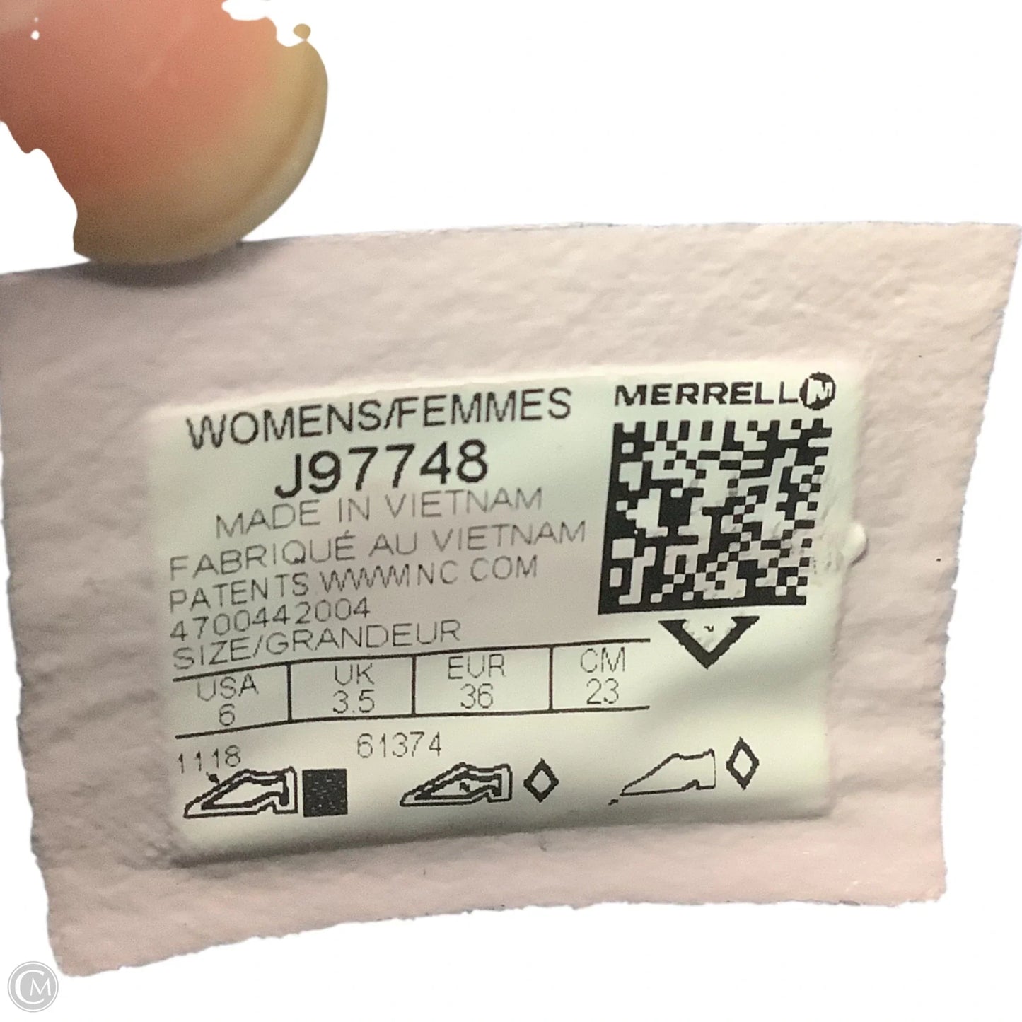 Shoes Athletic By Merrell In Black, Size: 6