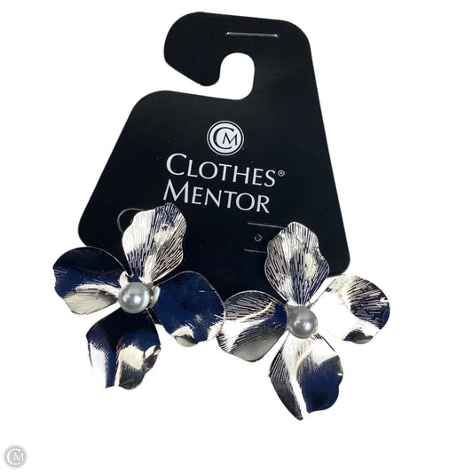 Earrings Other By Clothes Mentor