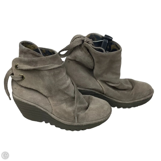 Boots Ankle Heels By Fly London In Taupe, Size: 6.5