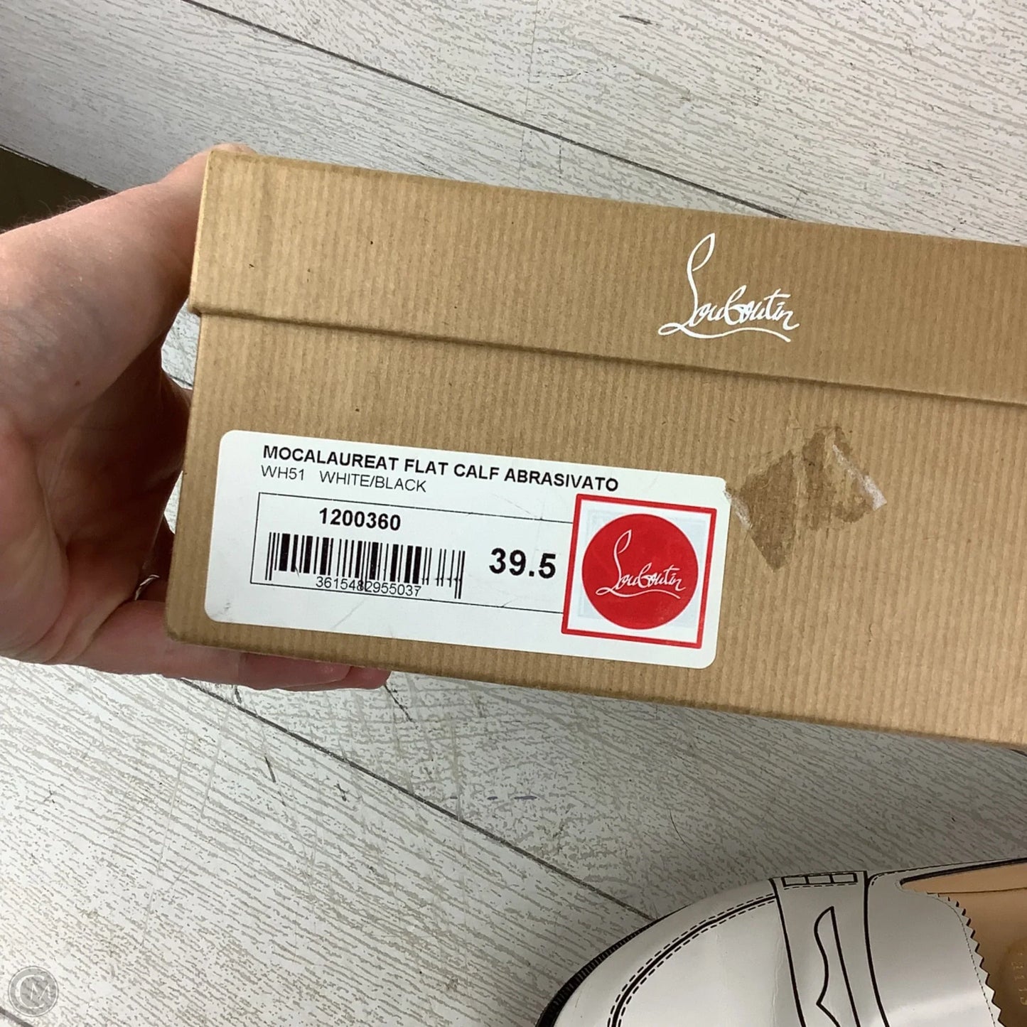 Shoes Luxury Designer By Luxury Designer In White, Size: 39.5 (AS IS)