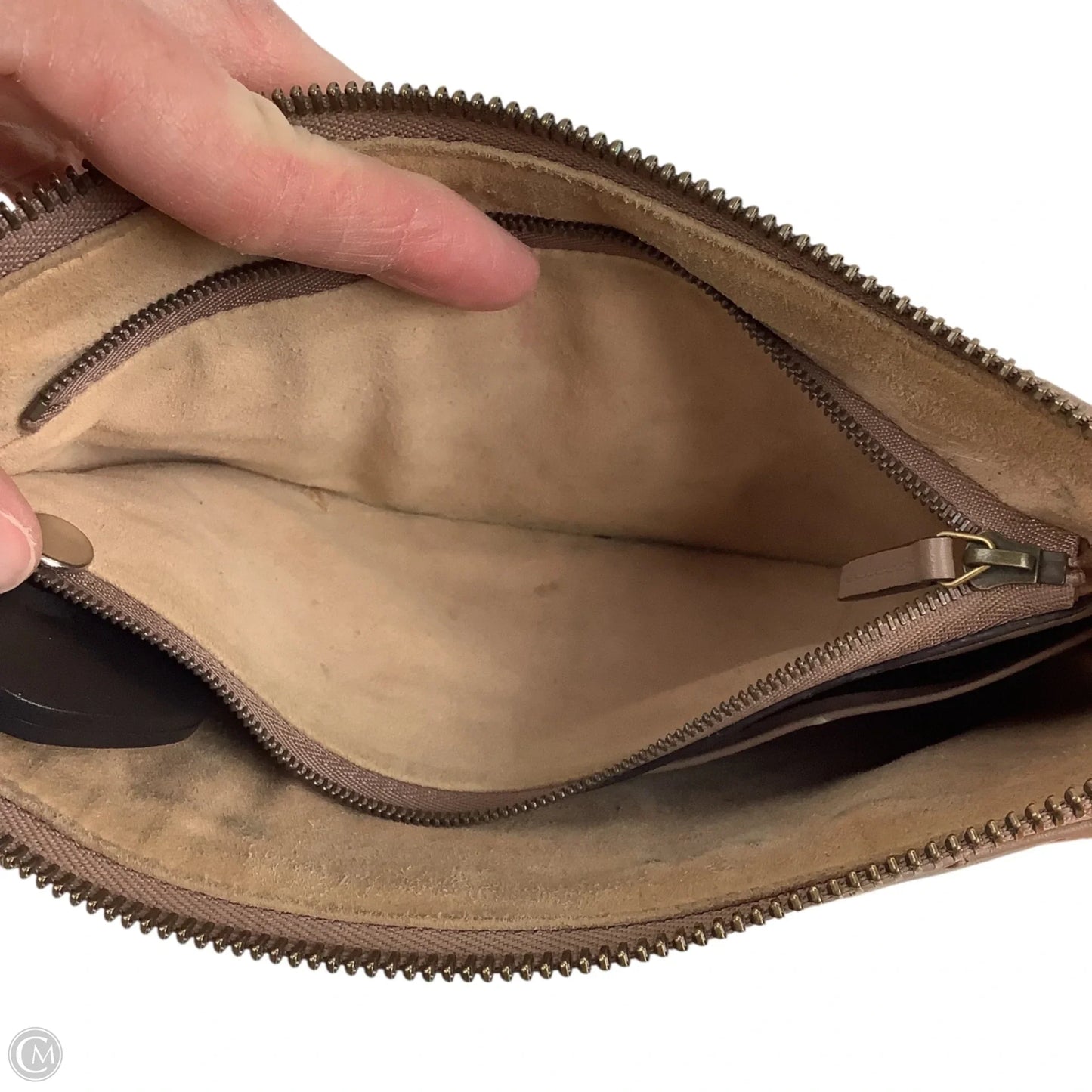 Crossbody Luxury Designer By Gucci, Size: Medium