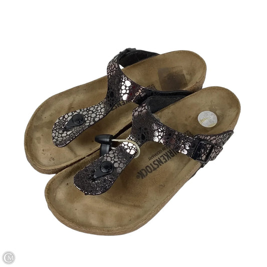 Sandals Flip Flops By Birkenstock In Black, Size: 8 (39)