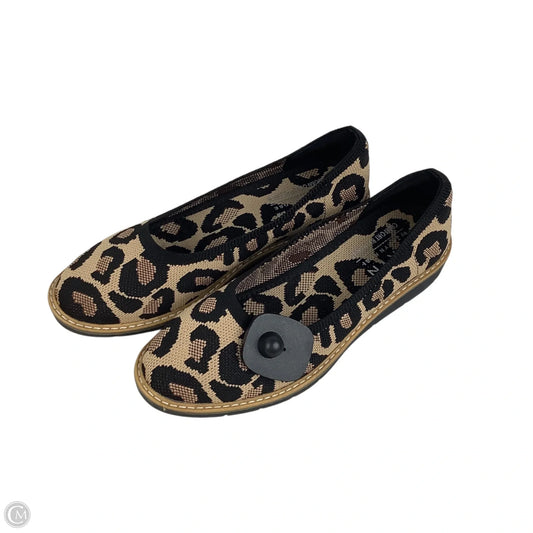 Shoes Flats By Taryn Rose In Animal Print, Size: 8