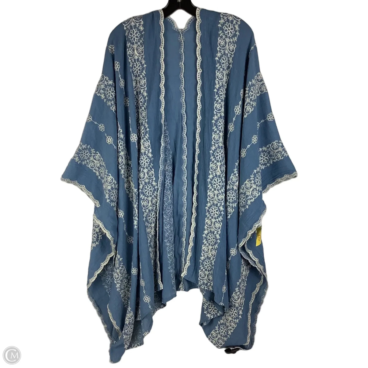 Shawl By Clothes Mentor In Blue, Size: Osfm