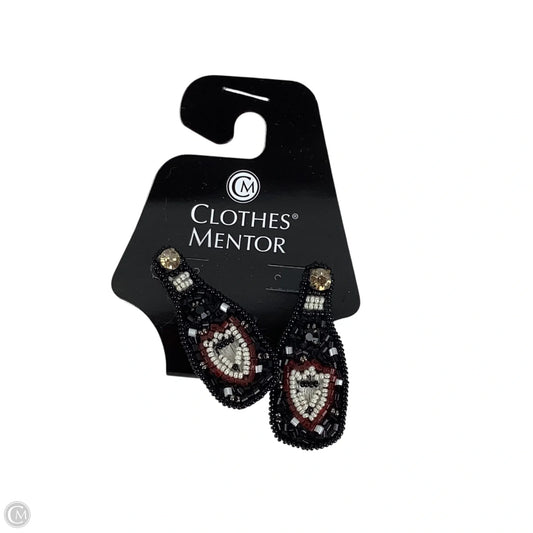 Earrings Dangle/drop By Clothes Mentor
