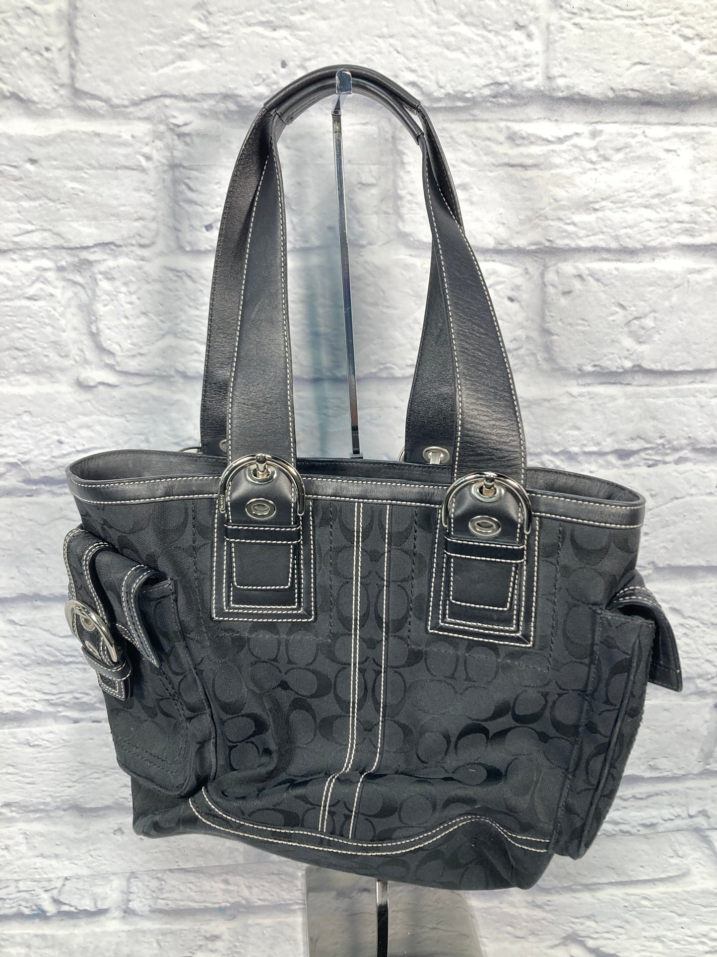 Handbag Designer By Coach  Size: Large