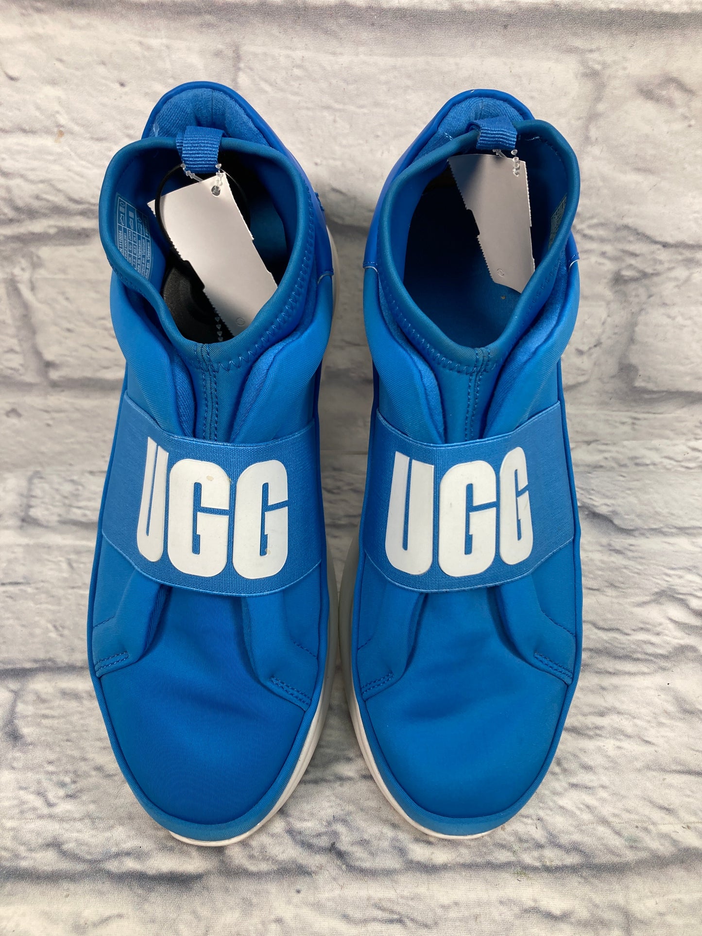 Blue & White Shoes Sneakers Ugg, Size 9.5