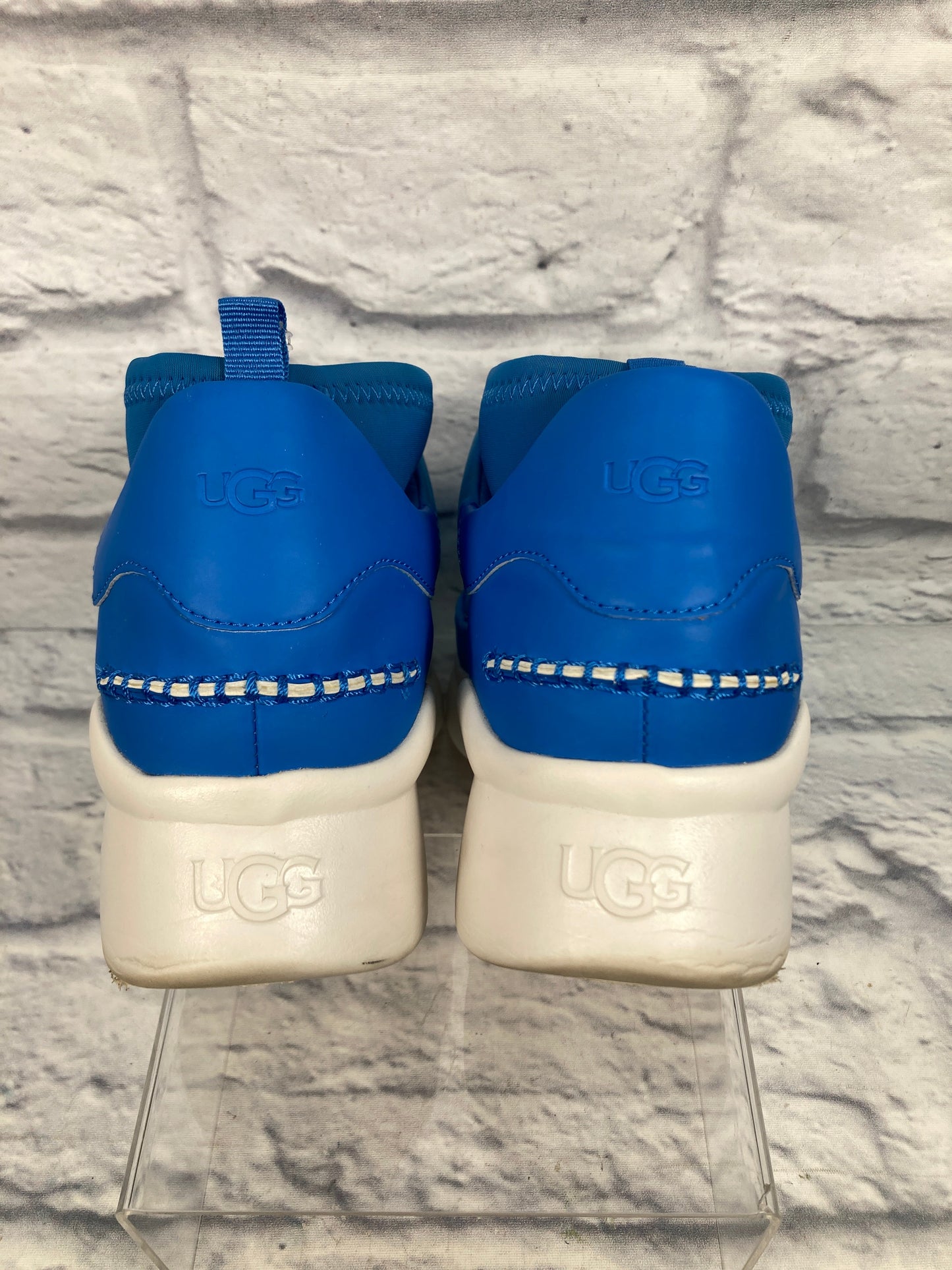 Blue & White Shoes Sneakers Ugg, Size 9.5