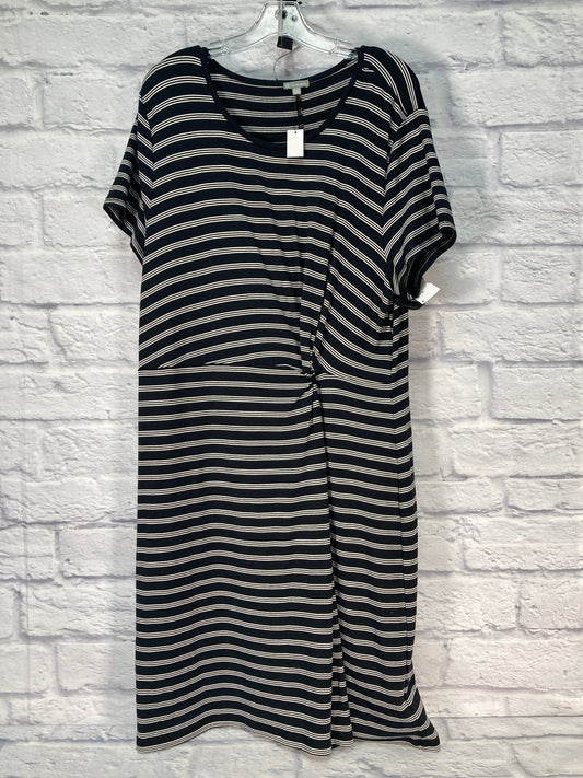 Dress Casual Short By Talbots In Black & White, Size: Xl