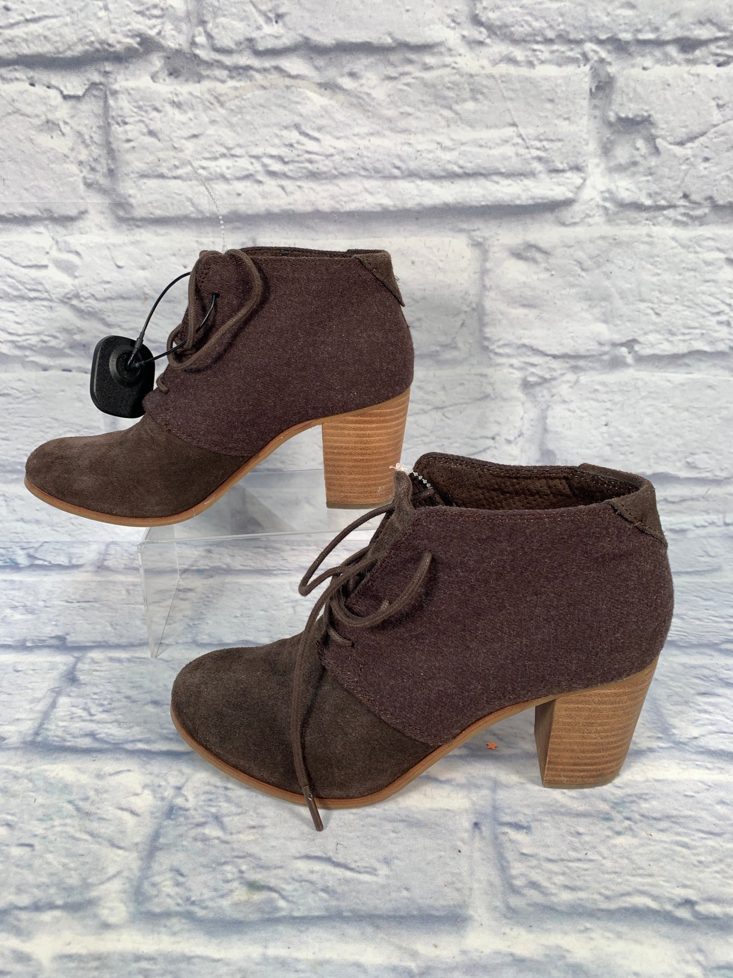 Boots Ankle Heels By Toms In Brown, Size: 9