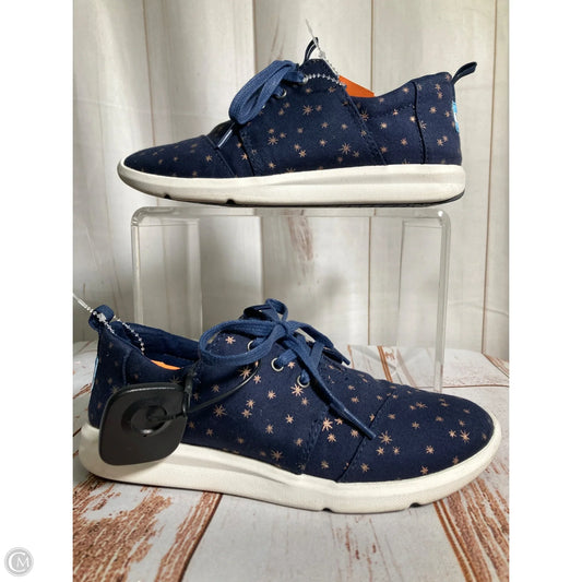Shoes Sneakers By Toms In Navy, Size: 6