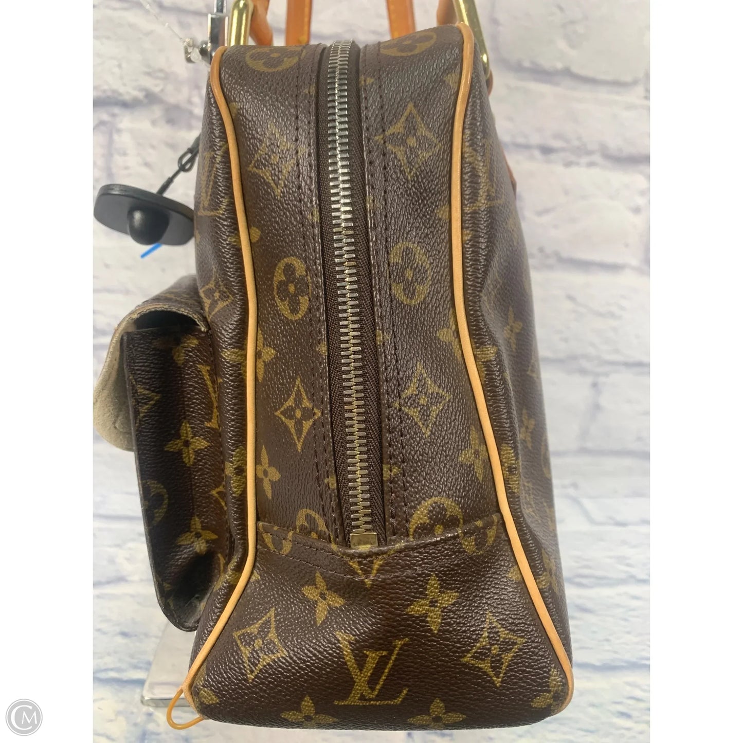 Handbag Luxury Designer By Louis Vuitton, Size: Large