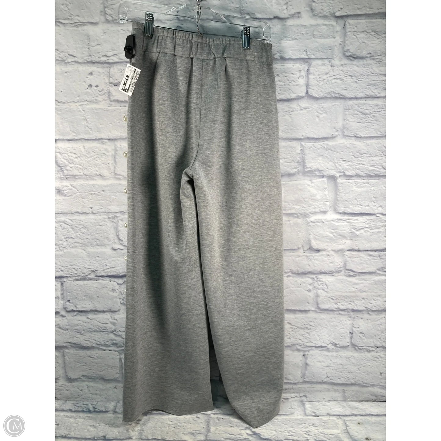 Pants Cropped By Clothes Mentor In Grey, Size: 4
