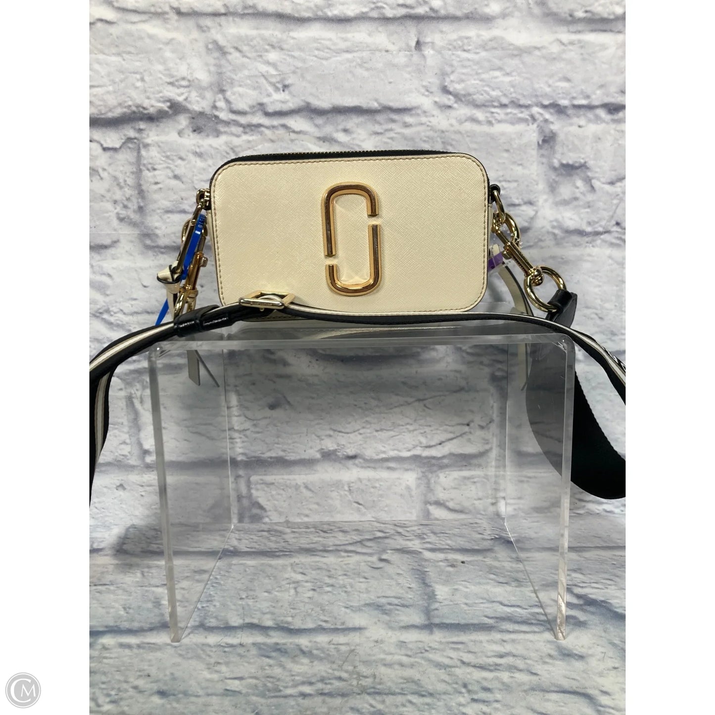 Crossbody Luxury Designer By Marc Jacobs, Size: Medium