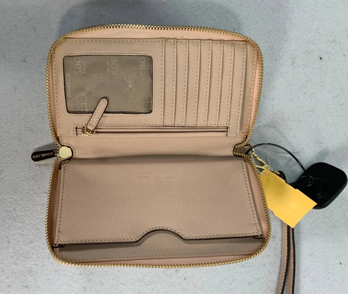 Wristlet Leather By Michael By Michael Kors, Size: Medium