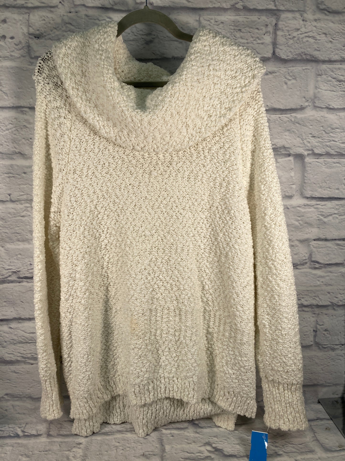 Sweater By Liz Claiborne In Cream, Size: Xxl