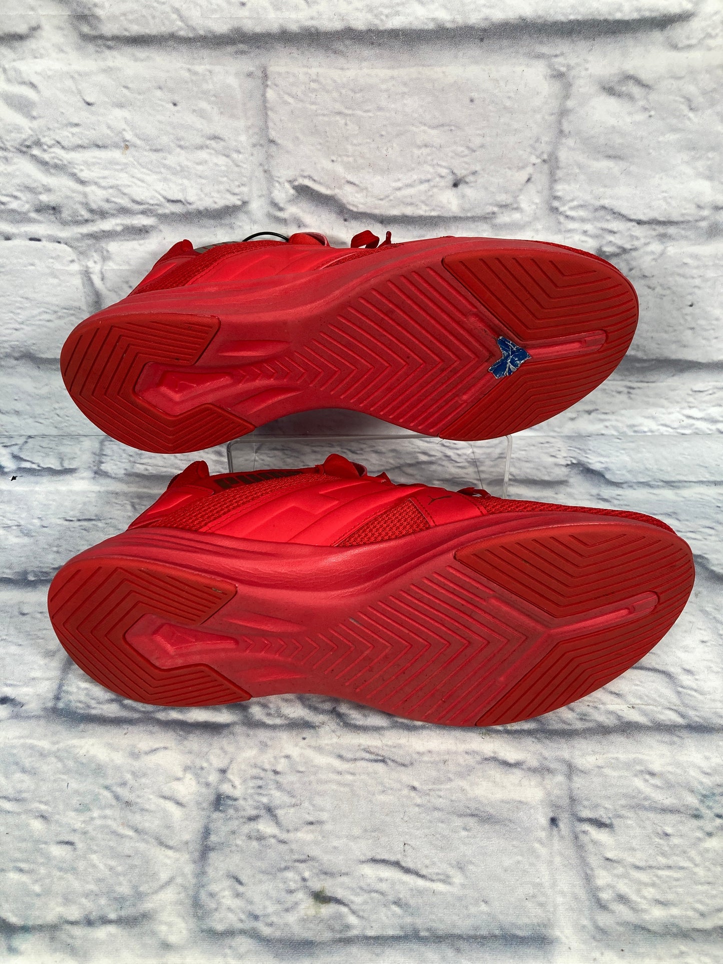 Shoes Athletic By Puma In Red, Size: 10