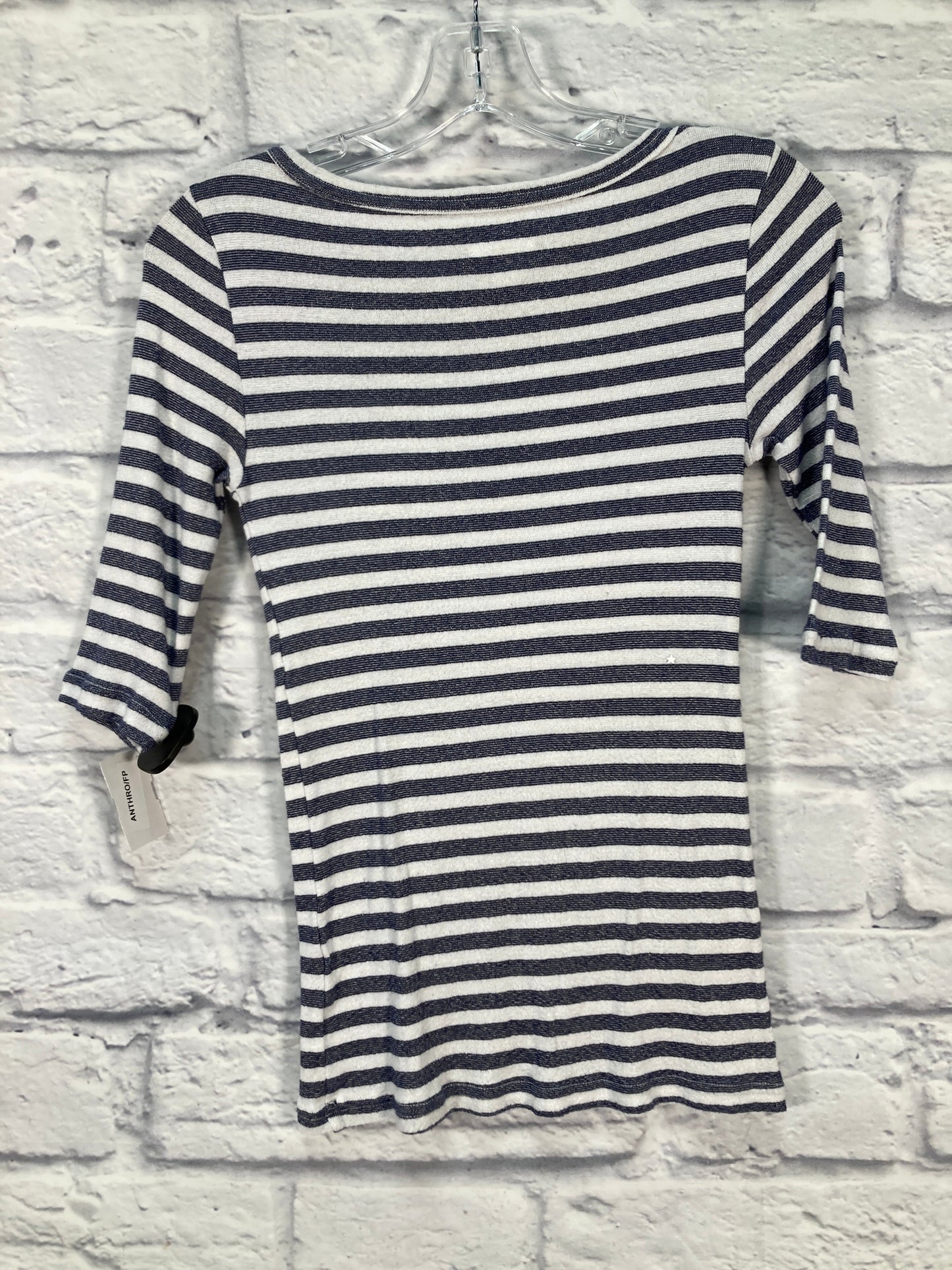 Top Short Sleeve By Michael Stars In Blue & White, Size: Xs