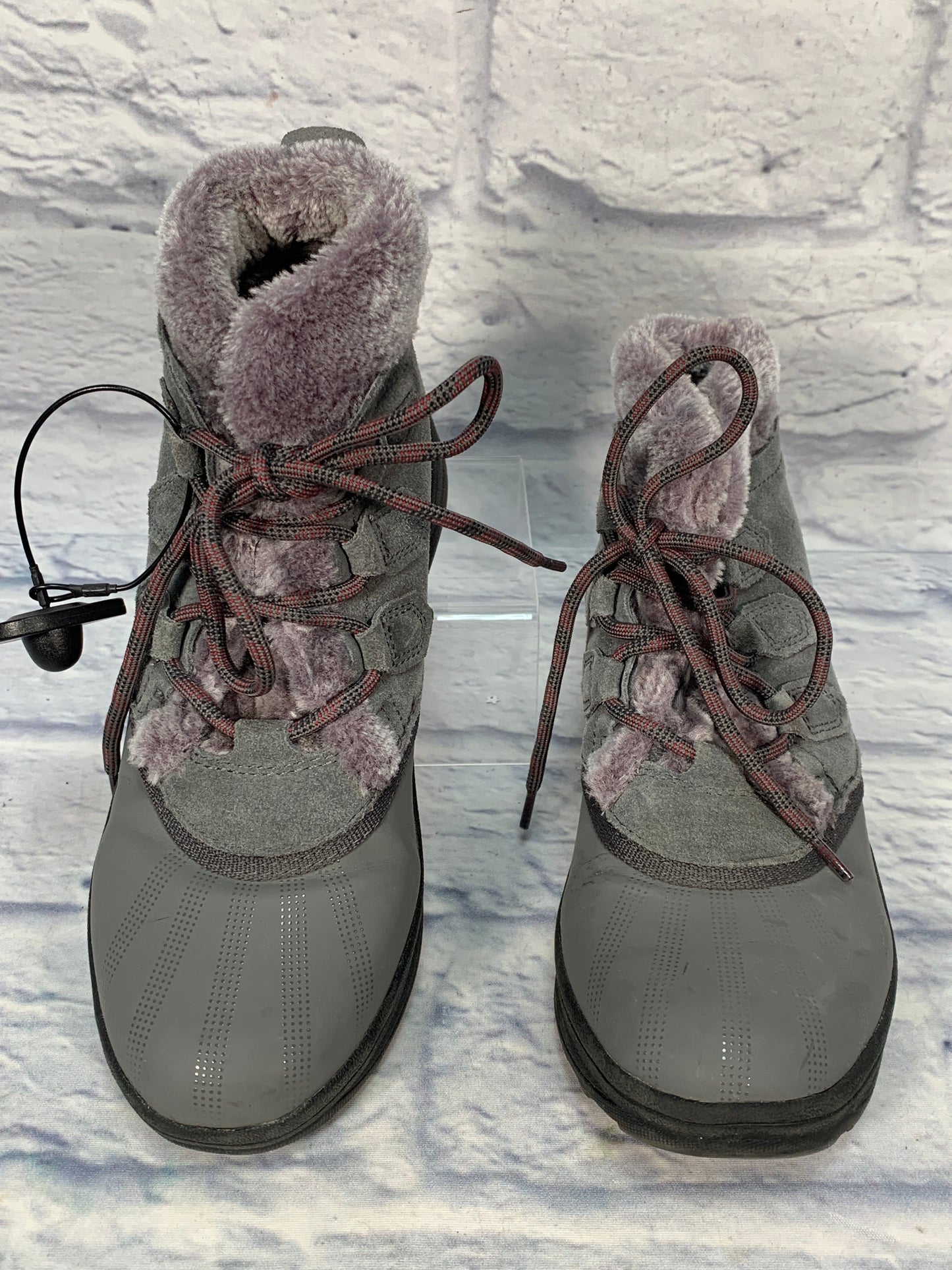 Boots Snow By Bare Traps In Grey, Size: 7.5