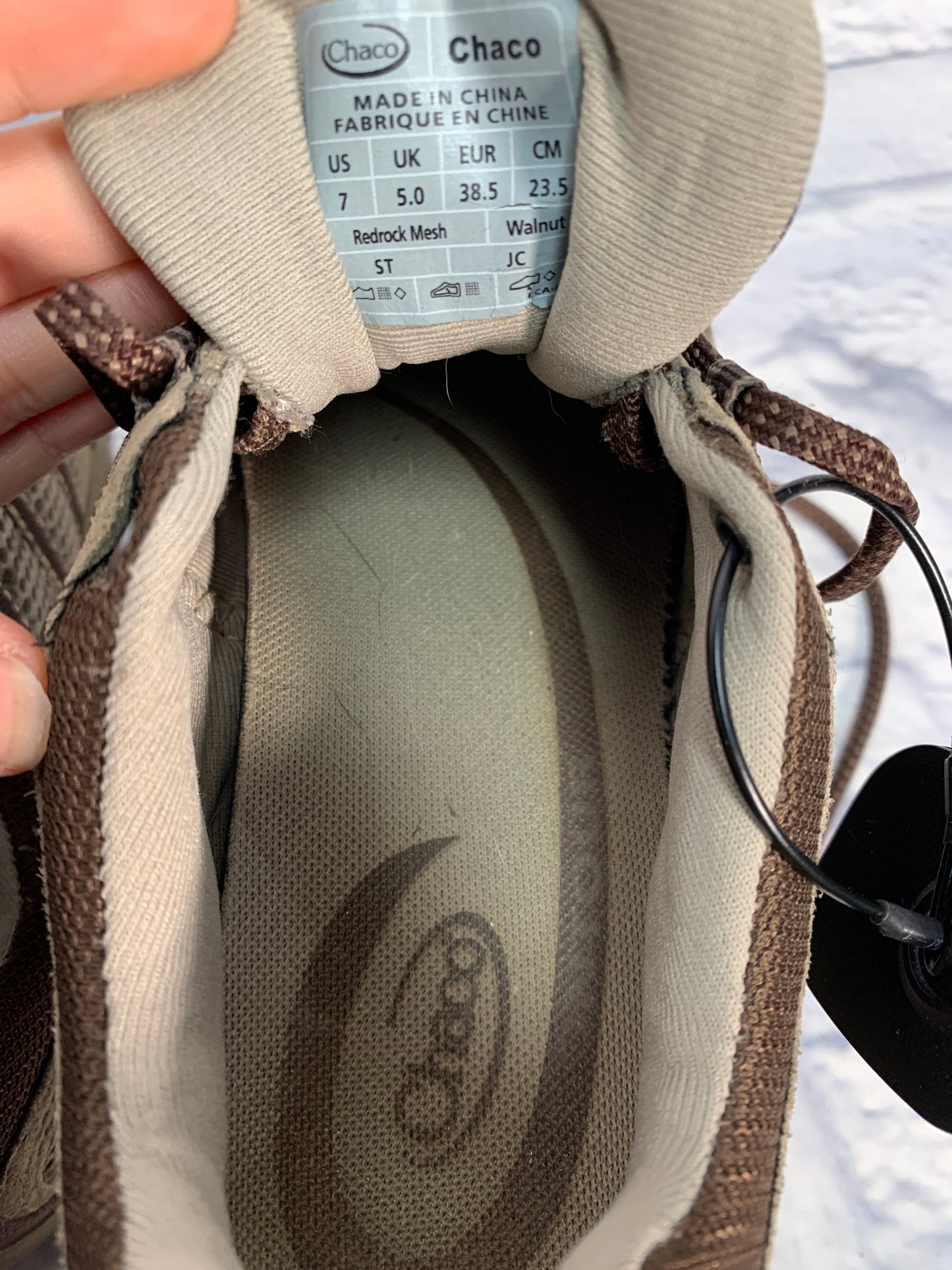 Shoes Flats By Chacos In Brown, Size: 7