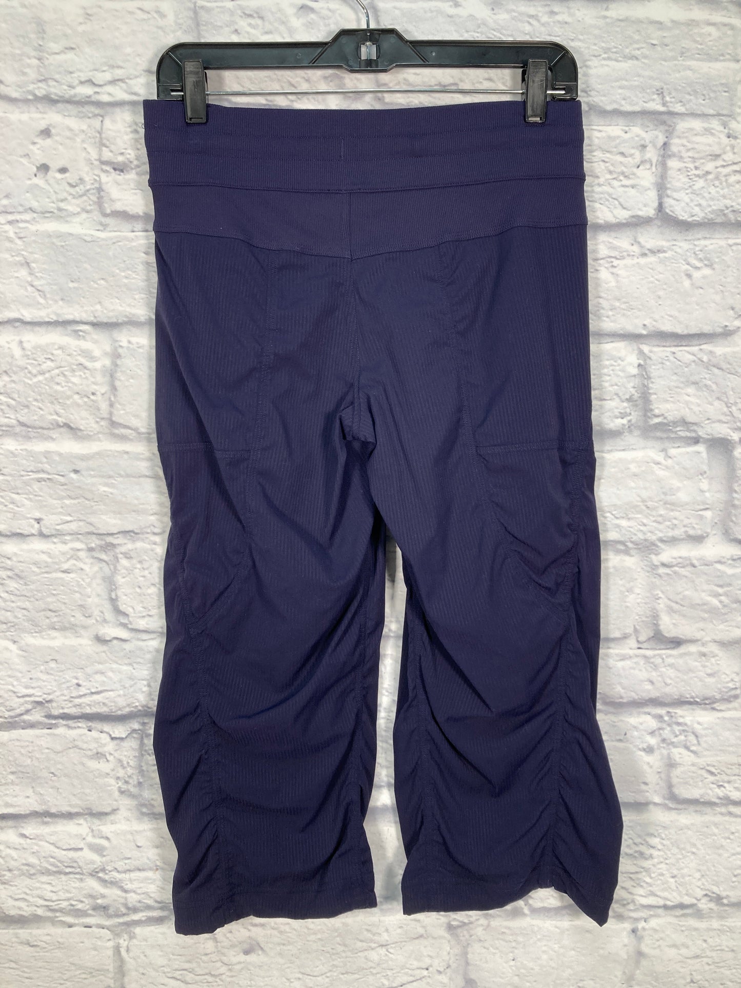 Athletic Capris By Lululemon In Blue, Size: S