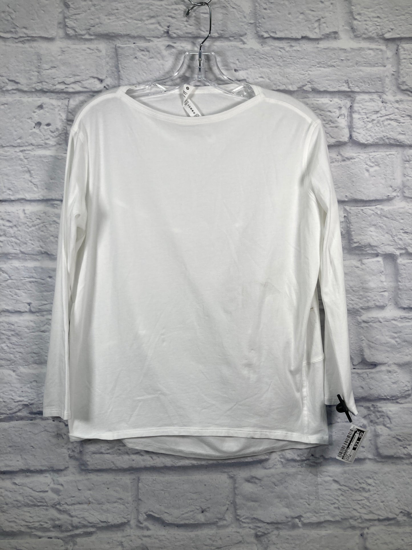 Athletic Top Long Sleeve Crewneck By Lululemon In White, Size: Xs