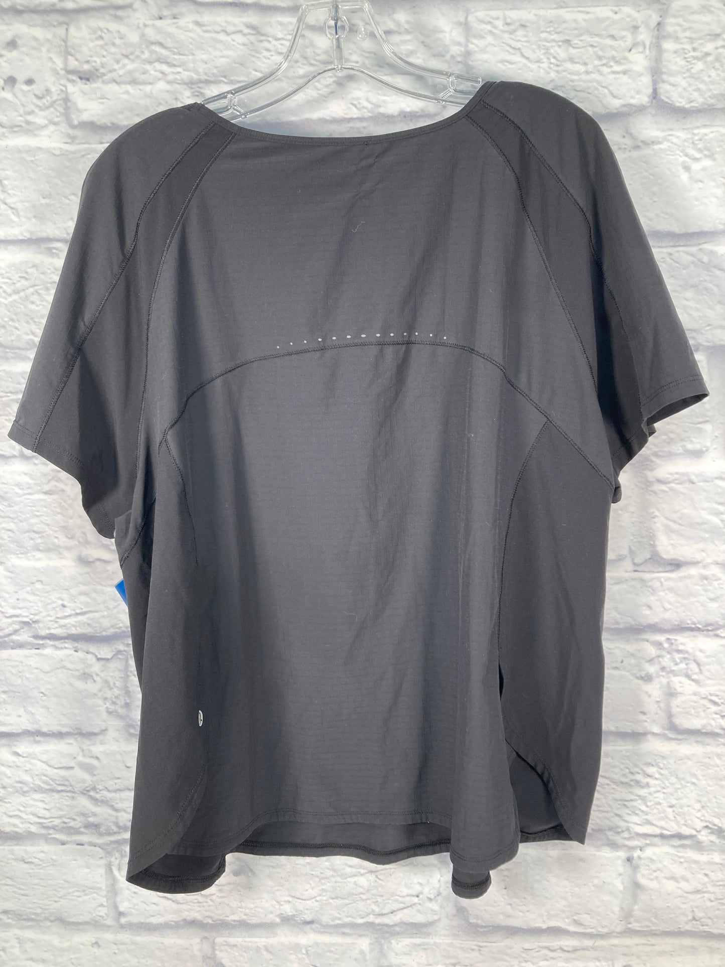 Athletic Top Short Sleeve By Lululemon In Black, Size: Xxl