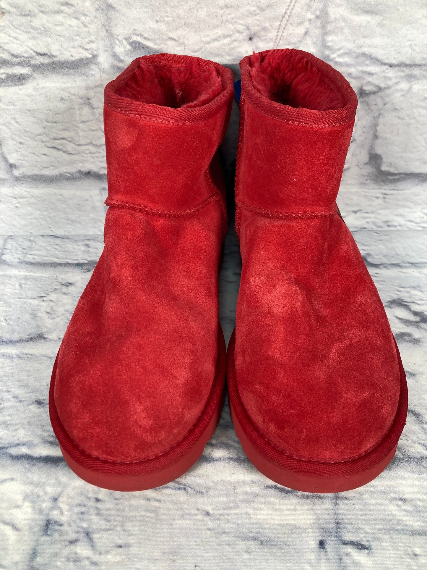 Boots Designer By Ugg In Red, Size: 9